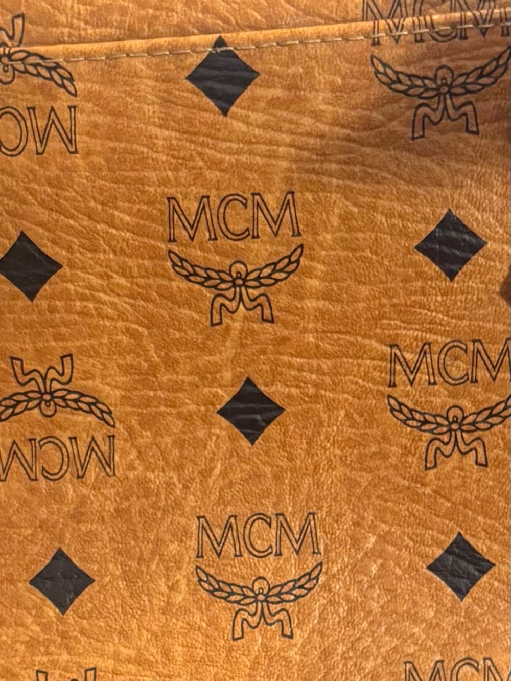 A vintage MCM Visetos Coated Canvas Heritage Boston Bag - Picture 11 of 11